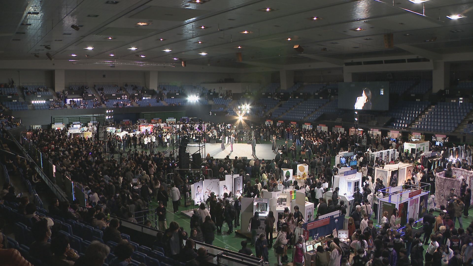 1日に5000人が来場 愛知県体育館で“日本最大規模の卒業制作展” 名古屋