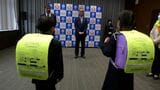「交通ルールを守ってね」岡山市が小学校に入学する新1年生にランドセルカバーをプレゼント |TBS NEWS DIG