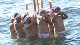 「思ったより海が冷たくて...」"男がオトコを磨く祭り" 厳冬海中みそぎ祭 天下泰平願い男たちが極寒の海へ=静岡・沼津市　|　静岡のニュース | SBSNEWS | 静岡放送