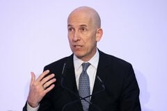 欧州経済は予想以上に堅調、追加利上げにも耐え得る－ECBコッハー氏| TBS CROSS DIG with Bloomberg