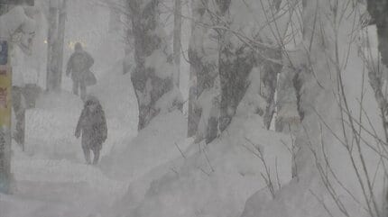 青森で積雪60cm超 平年の3倍以上に… 豪雪地帯・酸ケ湯では積雪2m超