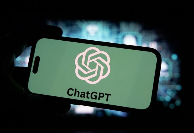 ChatGPTに保護者向け管理機能、OpenAIが導入－米高校生の自殺受け