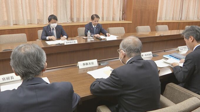 今シーズン初　養鶏場での鳥インフルエンザの感染確認で農林水産省が緊急の対策会議開催