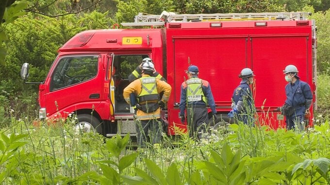 「建物から爆発音が」旧市営団地の一室が全焼　焼け跡から身元不明の遺体見つかる　住人の65歳女性と連絡取れず　青森県むつ市　|　青森のニュース│ATV NEWS│青森テレビ