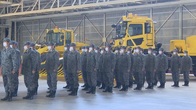 「滑走路の除雪はおまかせ」航空自衛隊小松基地 除雪隊編成　|　石川県のニュース｜MRO北陸放送