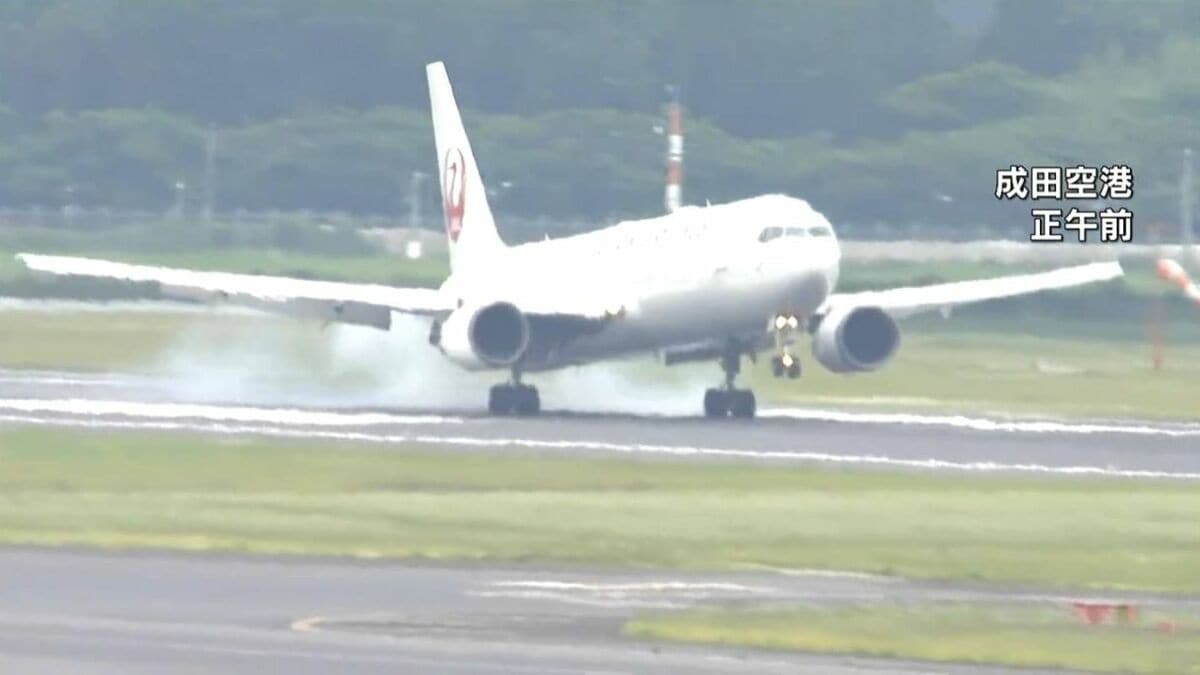 「飛ぶ時にガタガタとなった」羽田発鹿児島行きJAL機が成田空港に緊急着陸