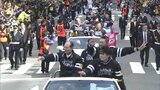 4年ぶりのリーグ優勝祝うホークス優勝祝賀パレード 多くファンが詰めかける | 福岡のニュース|RKB NEWS|RKB毎日放送
