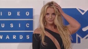 米人気歌手ブリトニー・スピアーズさん　飲酒・薬物運転で有罪答弁　1年の保護観察処分など|TBS NEWS DIG