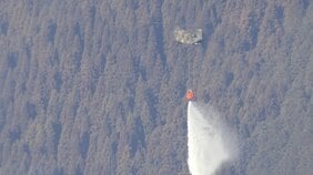 【LIVE画像あり】扇山の山林火災は発生から5日目　延焼広がり消火活動が続くも74haが焼け　火は住宅から50mまでに　鎮圧の目途いまだ立たず　山梨・上野原市|TBS NEWS DIG