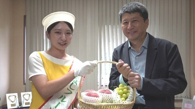 フルーツレディが旬を迎えた県産フルーツや野菜をPR　今後はモモやブドウの出荷が本格化　山梨　|　山梨のニュース | ＵＴＹテレビ山梨