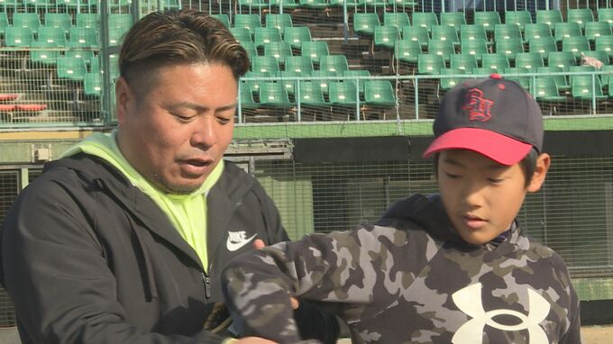 元ヤクルト～メジャーリーガー　岩村明憲さんの少年野球教室　山口県下関市|TBS NEWS DIG