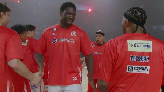 広島ドラゴンフライズ　因縁･群馬相手に敵地で連勝　ケガから復帰のコーバーンや伊藤が躍動　|　RCC NEWS | 広島ニュース | RCC中国放送