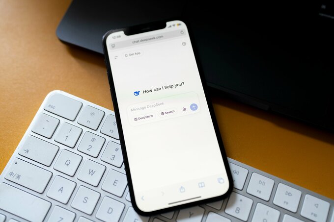 OpenAIなど米3社が連携、中国勢による模倣版作成の試みに対抗