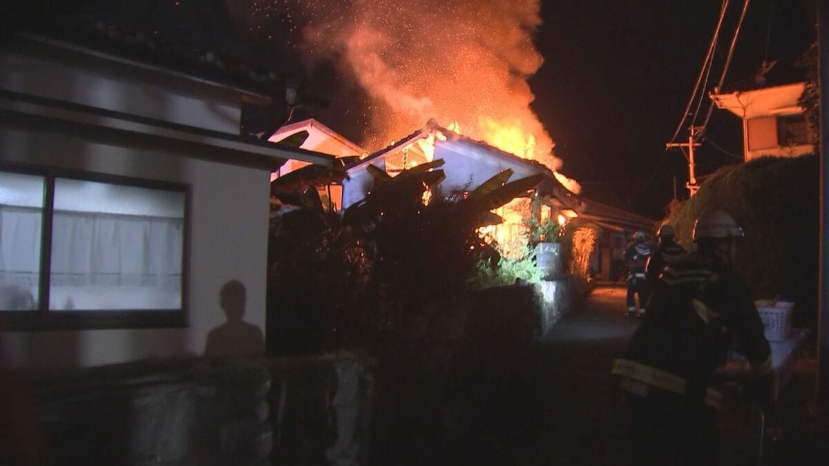 木造平屋住宅1棟が全焼　住人の91歳女性は外出中でけが人なし　大分