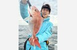 【 杉浦太陽 】　自ら釣った真鯛で　第五子の「100日のお食い初め」「笑顔いっぱい」|TBS NEWS DIG