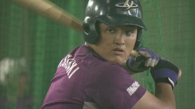 花巻東・佐々木麟太郎選手　米スタンフォード大進学へ　高校通算140本塁打の強打者　「経営学や経済学も学びたい」と去年12月の取材に答える|TBS NEWS DIG