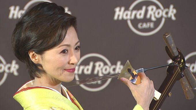 【長山洋子】　圧巻の津軽三味線　立ち弾きを披露　「これが長山洋子のスタイル」|TBS NEWS DIG