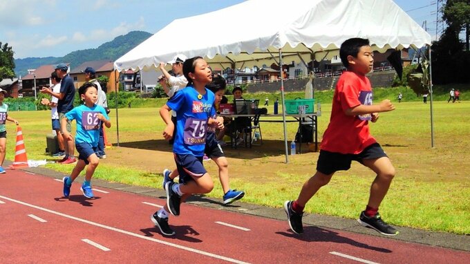 最年少は2歳！日ごろ鍛えた“健脚”を競う『マラソン大会』暑さに負けず 第50回記念大会　新潟県津南町　　|　新潟のニュース・天気｜BSN NEWS｜BSN新潟放送