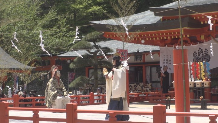 金櫻神社で伝統の太々神楽披露　30年ぶりに「天照大神の舞」も復活