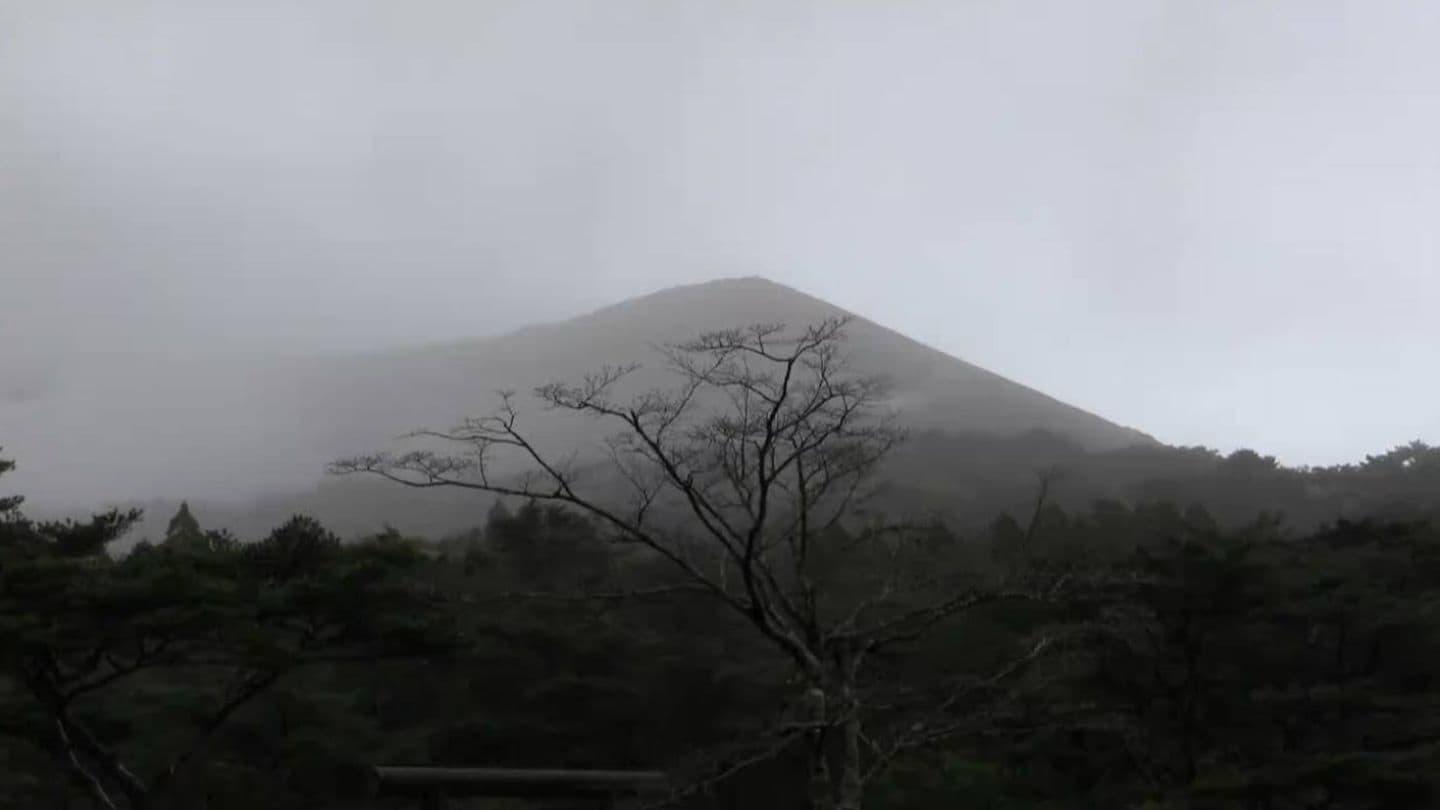 雨のなか“霧島連山夏山開き”「安全な状況で登山楽しんで」 | 鹿児島の