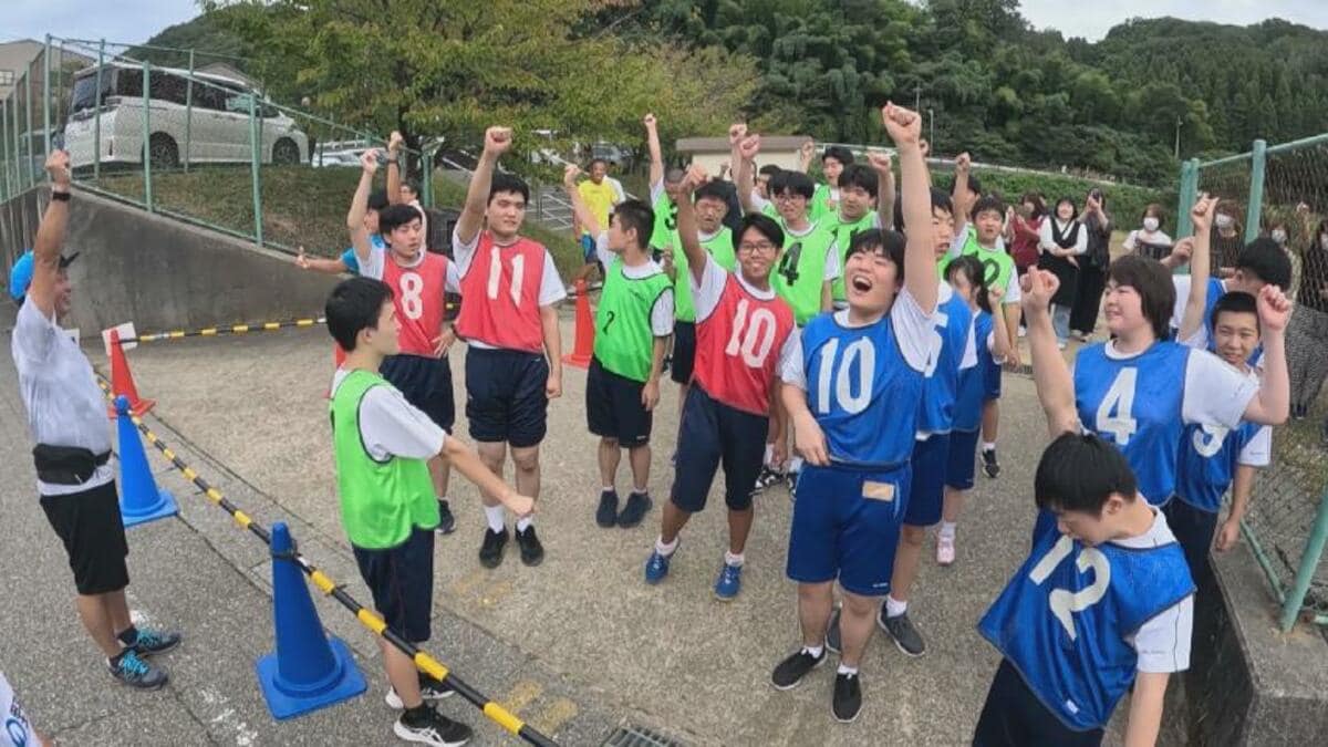 がんばれ！」の声が背中を押す 高岡支援学校生徒、初のマラソンで地域