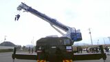 建設現場などで「働く車」にもEV化の波 タダノがすべて電気で動く自走式クレーンを開発【香川・高松市】|TBS NEWS DIG