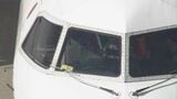 大阪・伊丹発 仙台行の全日空機が新潟空港に緊急着陸 コックピット右側の窓ガラスにひび 乗客・乗員64人にけがなし|TBS NEWS DIG