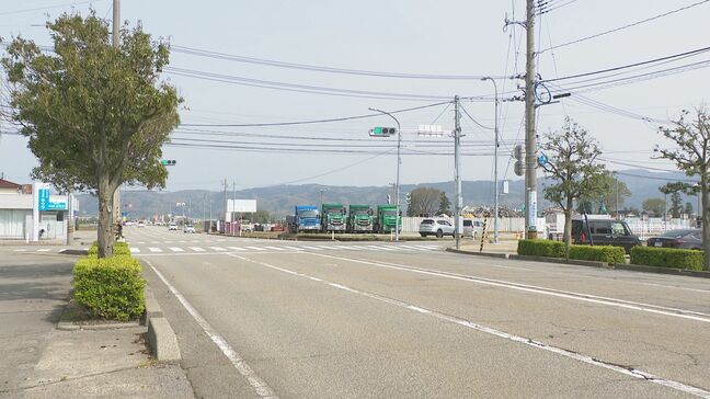 トラックと軽乗用車が出会い頭に衝突 61歳男性が死亡 石川・白山市|TBS NEWS DIG