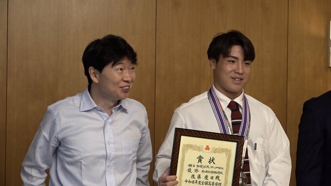 岡山理科大学附属高校の後藤優日選手が県庁で報告　インターハイの相撲で岡山県勢初となる全国制覇|TBS NEWS DIG