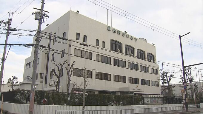 泉佐野警察署で保管の車から金属製の容器盗まれた事件　関与したとみられる男が出頭　強盗傷害事件にも関与したとして逮捕|TBS NEWS DIG
