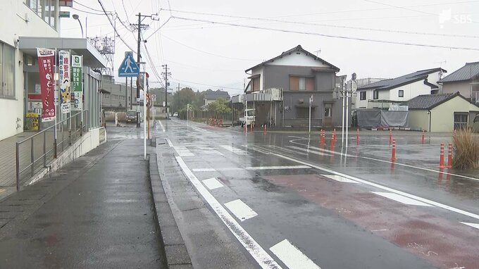「金を出せ」路上で刃物で脅され現金など入ったバッグ奪われる強盗事件発生 犯人の男3人逃走中＝静岡・森町|TBS NEWS DIG