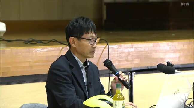 「被害者遺族は立ち直ることも乗り越えることもなくて、人生の一部として小脇に抱えているような状態」⋯事故で15歳の息子を亡くした父が中学生にヘルメットの重要性を伝える|TBS NEWS DIG