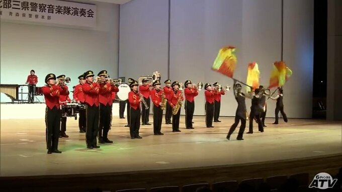 警察音楽隊が奏でる音色が観客を魅了　北東北３県の合同演奏会|TBS NEWS DIG