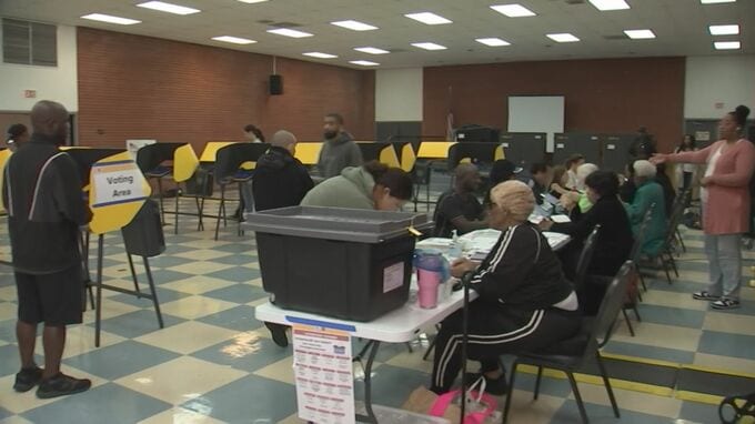 米カリフォルニア州 新たな選挙区割りの是非問う住民投票　賛成多数で可決が確実と米報道　トランプ大統領推進の区割り変更に対抗