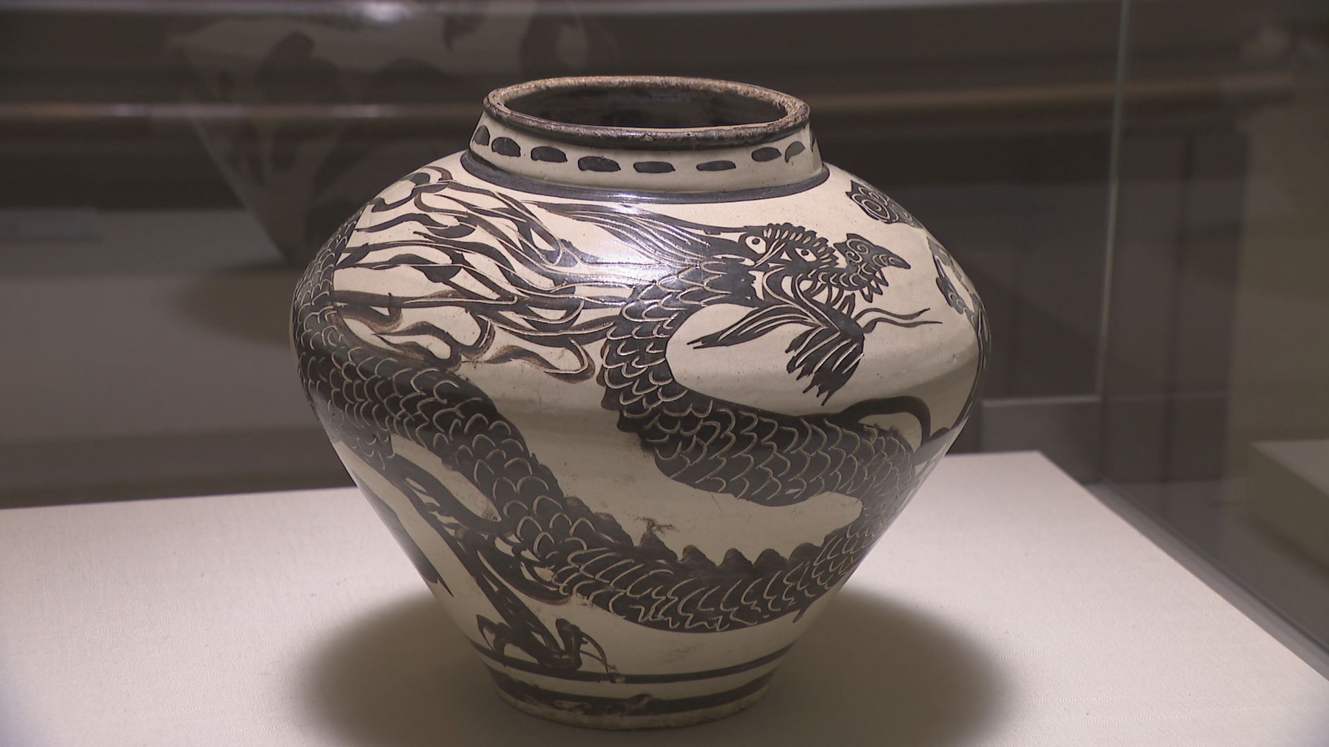 天理教教祖七十年祭記念 　　　昭和三十一年 　　陶器の建物模型 諸国の文化に溶け込み発展 「躍動するアジア陶磁」12日に開幕 県立萩