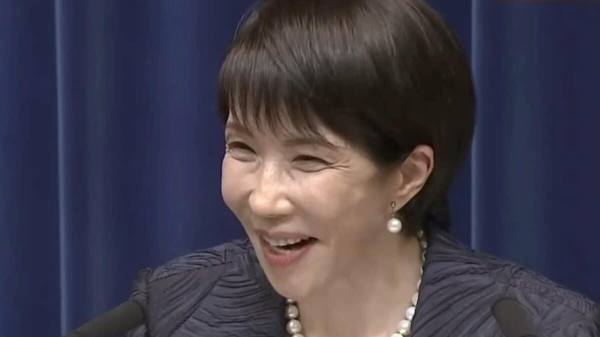 サナ活」は若者の政治参加につながるか 高市内閣の支持率上昇に見る