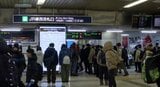 最終列車に駆け込む乗客も…JR札幌駅発着の全列車が午後9時以降運休 JR北海道が除雪ため28日29日実施 新千歳空港の運営会社は臨時バスを運行 | 北海道のニュース|HBC北海道放送