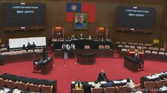 乱闘騒ぎの末、可決された台湾の「議会改革法案」 行政院が再審議求めるも野党の反対で否決| TBS CROSS DIG with Bloomberg