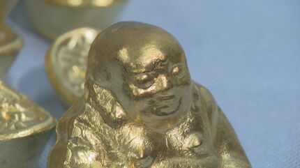 工事現場で掘り出した｣ “純金”とみせかけ現金をだまし取ろうとした疑い