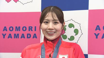 志田千陽選手が“女神の笑顔”で母校を訪問「ここで鍛えてもらった成果が