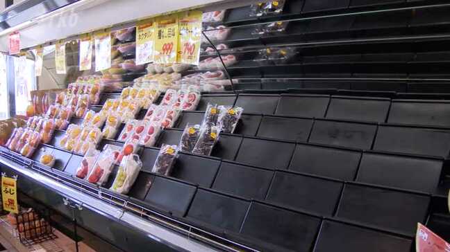 「棚が寂しい　台風前に買っておけばよかった」 台風抜けても続く余波　物流ストップで品薄|TBS NEWS DIG
