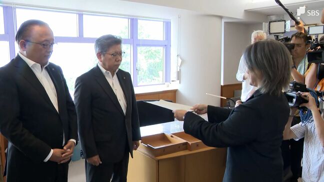 田久保真紀市長が議会解散「改めて市民に信を問う」 前副議長「市民ファーストよりも自分ファースト」と批判＝静岡・伊東市|TBS NEWS DIG