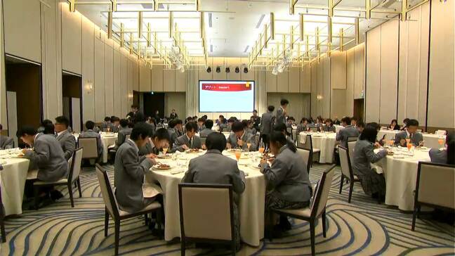 都城の高校生 シェラトン鹿児島でテーブルマナー講座 鹿児島|TBS NEWS DIG