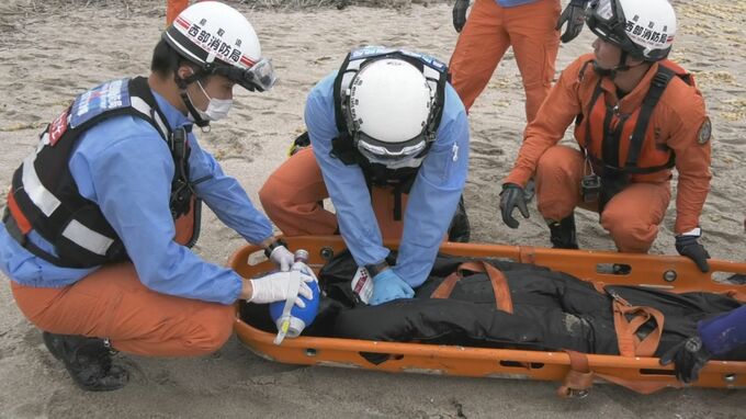 間もなく海開き　米子市の皆生海岸　水難事故を想定し救助訓練　|　BSSニュース | BSS山陰放送