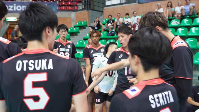 世界バレーへ最終調整 髙橋藍サービスエース2本「自分たちが強くなれるように意識」親善試合で格上アメリカに引き分け|TBS NEWS DIG