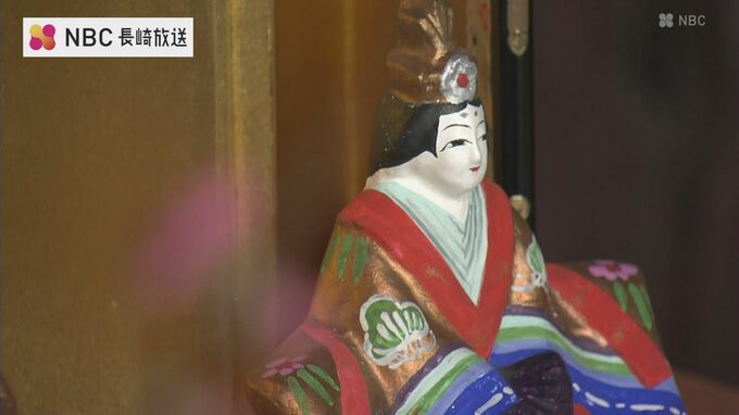 秋田「八橋人形」や奈良「一刀彫り人形」など全国各地の郷土雛を50年かけ収集「興福寺ひいな展」長崎市　|　長崎のニュース | 天気 | NBC長崎放送