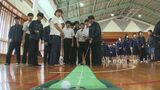 日本女子プロゴルフ協会の小林浩美会長が中学生にゴルフ指導 | 沖縄のニュース|RBC 琉球放送