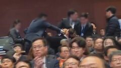 韓国大統領の目の前で…抗議する野党議員を警護担当者が制圧、野党側は「過剰警備」と批判| TBS CROSS DIG with Bloomberg