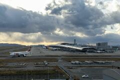 中国インバウンド急減で関西観光に打撃、春節に懸念－日本人客回帰も| TBS CROSS DIG with Bloomberg