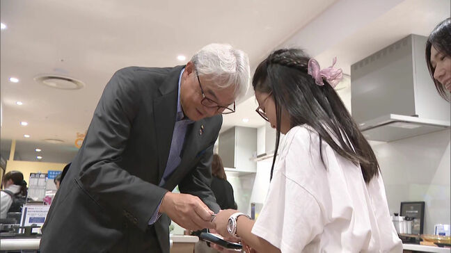 「いつもパパがお世話になってます」「母が真剣な感じでびっくり」子ども達が親の職場を見学　親子の絆深める「お仕事参観デー」|TBS NEWS DIG